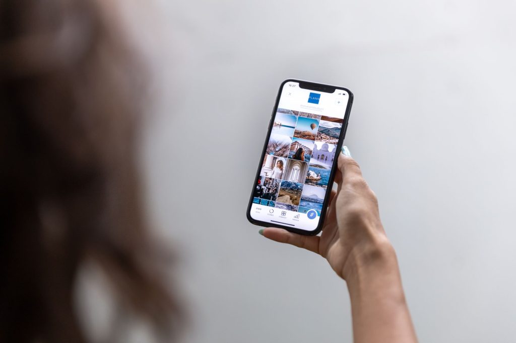 The Impact of Mobile-First Design in London on User Experience